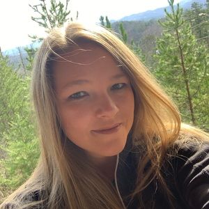 Meet your Posher, Veronica